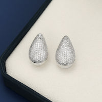 Pendiente de gota de zirconia chapado en oro de 18 quilates