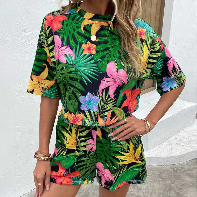 Shiny Floral Print Round Neck Dropped Shoulder Half Sleeve Top and Shorts Set