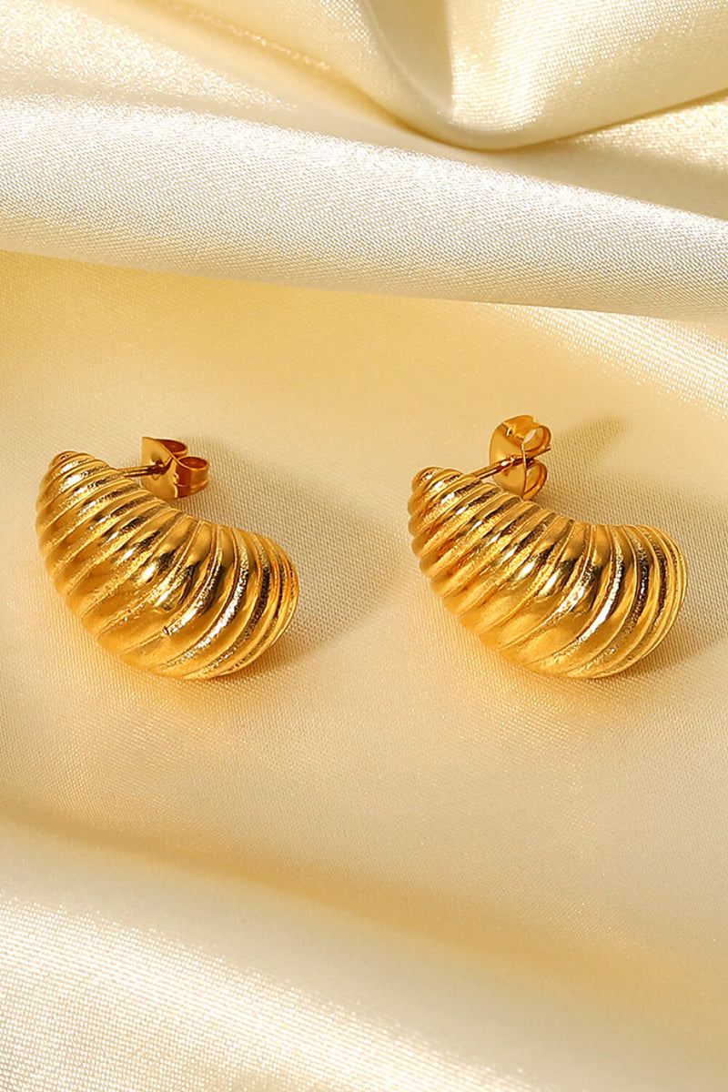 Pendientes de Stud en Espiral de Concha