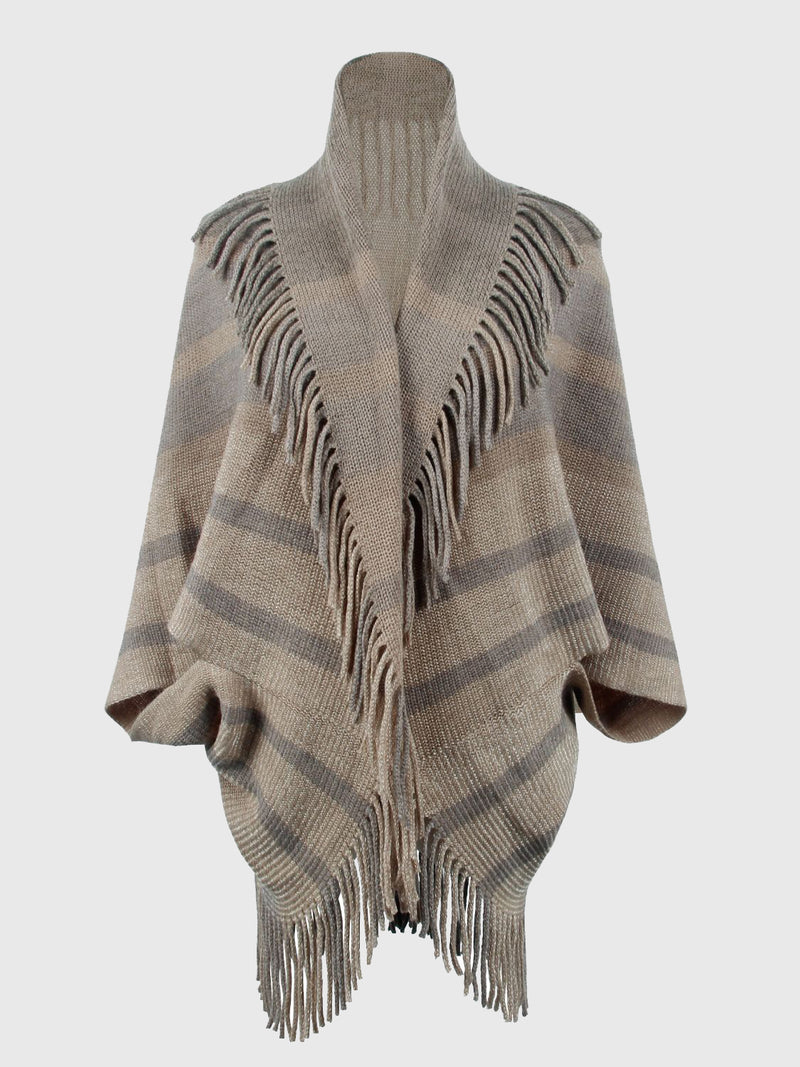 Poncho Abierto con Detalle de Flecos