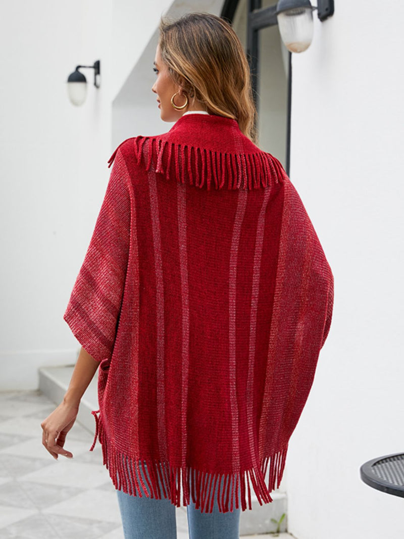 Poncho Abierto con Detalle de Flecos