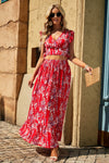 Conjunto de falda larga y top corto con volantes y flores multicolor en rojo fuego