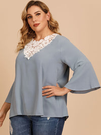 Blusa de manga tres cuartos con encaje empalmado en contraste de talla grande