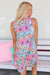 Mini vestido floral sin mangas con cuello redondo multicolor
