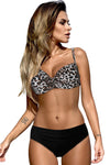 Conjunto de bikini de leopardo con torsión